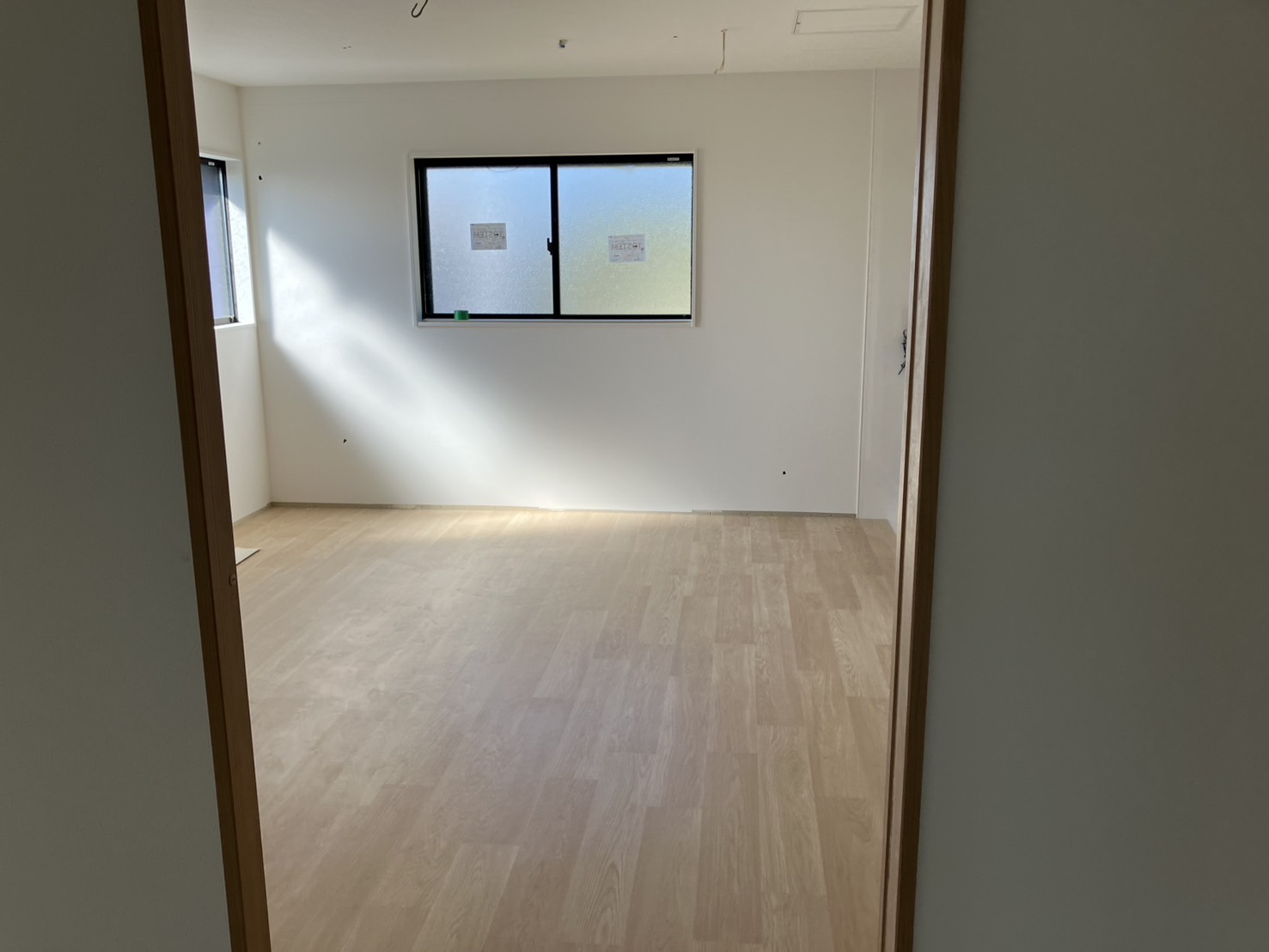 宮下町障碍者施設　床工事　長尺